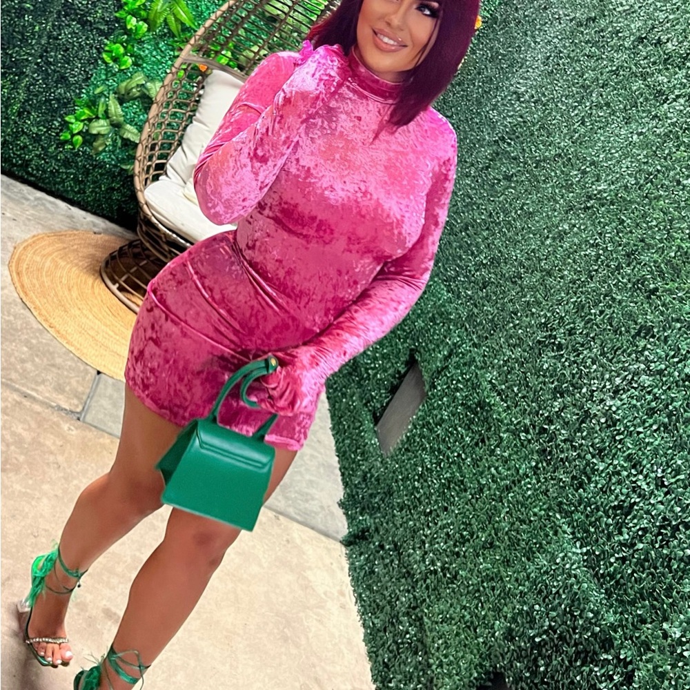 Gloves long sleeve dress